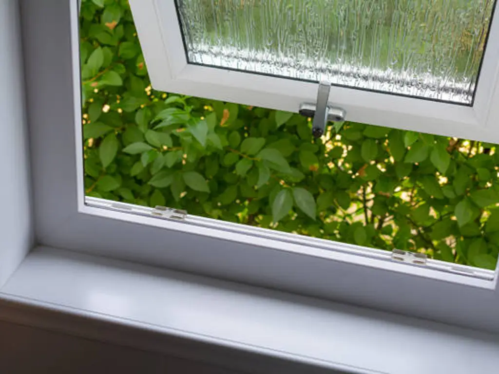 Types of Casement Windows: The Ultimate Guide 11 awning window