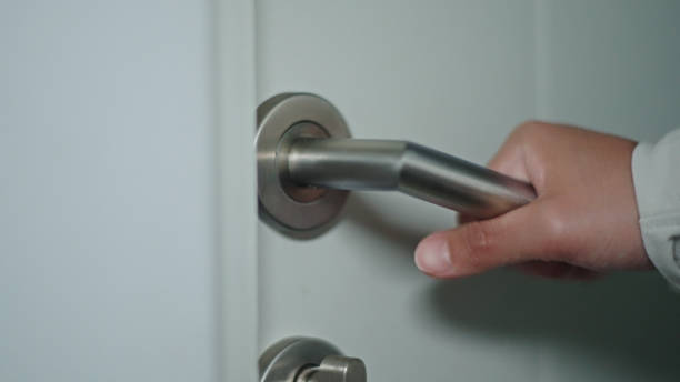 The Ultimate Manufacturer’s Guide to Door Swing Types: How to Determine Door Handing 1 right hand door swing type